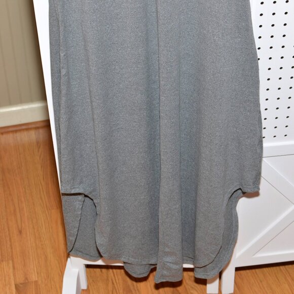 Plus Size XXL Heather Gray V-Neck Sleeveless Round Curved Hem Lounge Dress - Picture 3 of 9